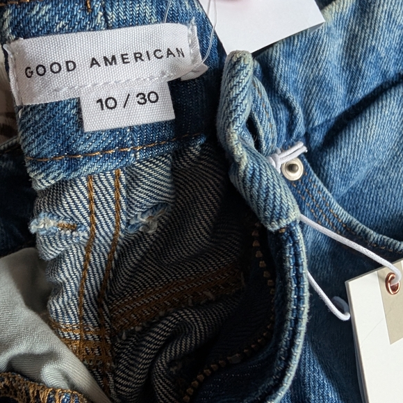 🔖NWT Good American Good 90s Relaxed Fit Mid-rise Baggy Jeans - 10/30 32" Inseam - Picture 7 of 14
